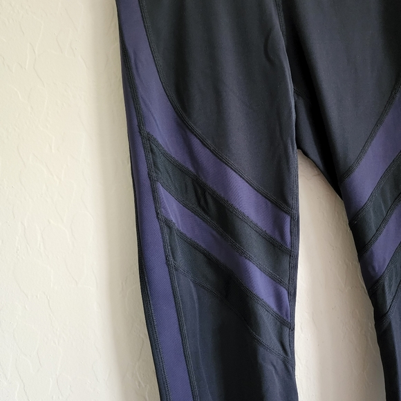 Zyia Active Leggings Size 2 - Picture 4 of 10